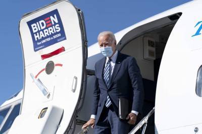 Joe Biden - Biden, Harris aim to tip battleground Arizona for Democrats - clickorlando.com - state California - county Orange - state Arizona - county Peoria