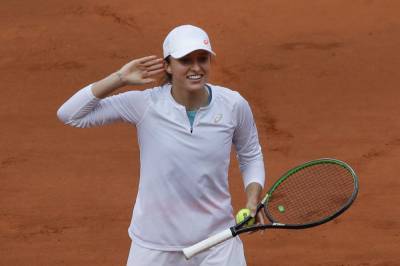 Roland Garros - Iga Swiatek - Teen Swiatek is lowest-ranked French Open women's finalist - clickorlando.com - France - Argentina - Poland