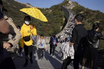 China Golden Week holiday pumps up tourism, boon to economy - clickorlando.com - China - Hong Kong