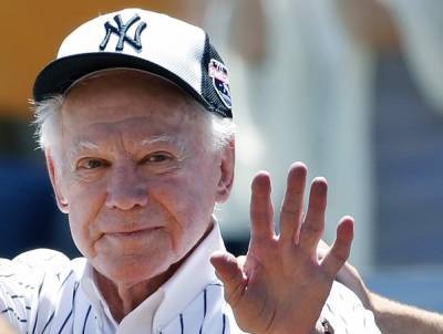 Whitey Ford, 91, pitcher who epitomized mighty Yankees, dies - clickorlando.com - New York