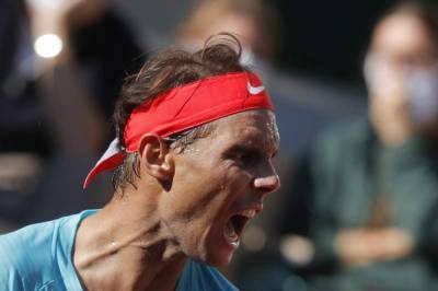 Roland Garros - Roger Federer - Nadal closes in on 13th French Open, Federer-tying 20th Slam - clickorlando.com - France
