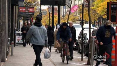 Montreal unveils measures to boost local holiday shopping during COVID-19 crisis - globalnews.ca