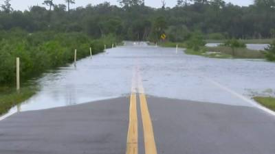 Flooding closes Volusia County road as Tropical Storm Eta hovers near Florida - clickorlando.com - state Florida - county Orange - county Volusia - city Ormond Beach
