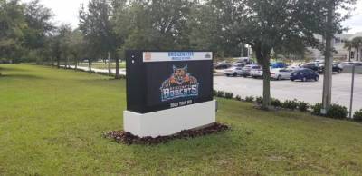 Raul Pino - Bridgewater Middle School mom ‘fuming’ after quarantine communication mix up - clickorlando.com - state Florida - county Orange - county Harris