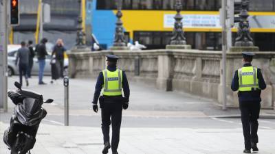 An Garda Síochána - Policing Authority report finds strong compliance with virus restrictions - rte.ie - Ireland - city Dublin