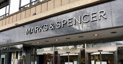 Scots Marks & Spencer shoppers terrified with shouts of "I have the coronavirus" by thug who threated to stab staff - dailyrecord.co.uk - Scotland