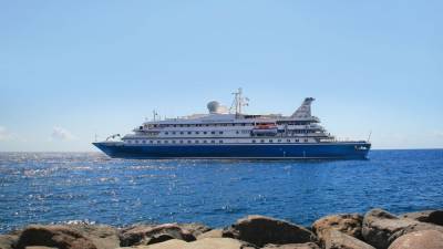 Cruise ship ends Caribbean voyage early due to COVID-19 - fox29.com - Britain - county San Juan - area Puerto Rico - Barbados