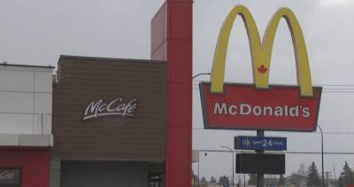 McDonald’s temporarily closes Saskatoon location after employee tests positive for COVID-19 - globalnews.ca