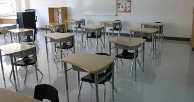 COVID-19 infections confirmed at 2 Saskatoon schools - globalnews.ca - France