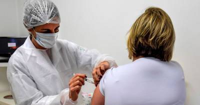 Andrew Pollard - Millions of UK-made coronavirus vaccines 'ready by Christmas', professor claims - mirror.co.uk - New York - Britain