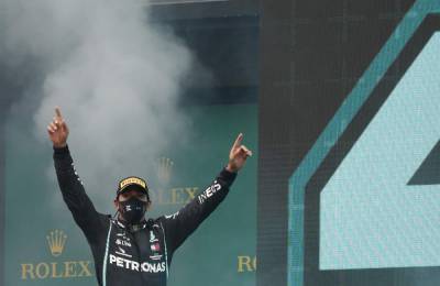 Lewis Hamilton - Michael Schumacher - Valtteri Bottas - Hamilton clinches record 7th F1 title with win at Turkish GP - clickorlando.com - Germany - city Istanbul - Turkey