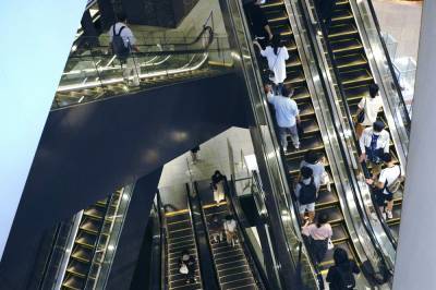 Japan pandemic-hit economy returns to growth July-September - clickorlando.com - Japan - city Tokyo