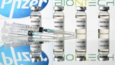 Albert Bourla - Covid vaccine: Pfizer 'very close' to applying for emergency approval, says CEO - livemint.com - Usa