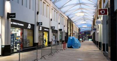 Retail and hospitality firms' takings dive by £61bn in coronavirus hit - study - mirror.co.uk