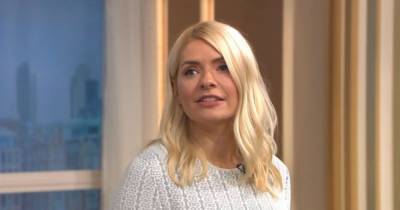 Holly Willoughby - Phillip Schofield - Alison Hammond - Davina Maccall - Holly Willoughby's This Morning absence down to 'children's coronavirus scare' - mirror.co.uk