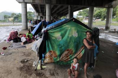 Hundreds of thousands at Honduras' shelters after hurricanes - clickorlando.com - Guatemala - Nicaragua - Honduras - city San Pedro