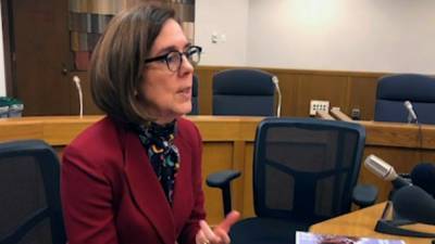 Kate Brown - Oregon governor tells residents to call cops on people violating COVID restrictions - foxnews.com - state Oregon