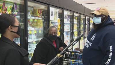 City officials urging people to shop before Wednesday to avoid last minute crowds - fox29.com
