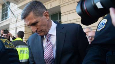 Michael Flynn - Trump told confidants he intends to pardon Michael Flynn: report - fox29.com - Russia