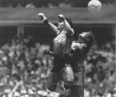 Diego Maradona - AP WAS THERE: Diego Maradona ousts England at 1986 World Cup - clickorlando.com - city Mexico City