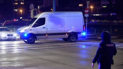 Vienna attack: 1 killed, several injured, police say - fox29.com - Austria - city Vienna, Austria