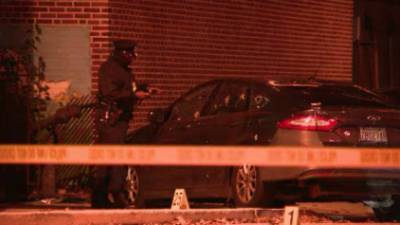 Police find abandoned crashed car peppered with bullet holes in South Philadelphia - fox29.com
