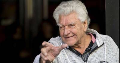 David Prowse - David Prowse couldn't say goodbye to family because of COVID restrictions - msn.com