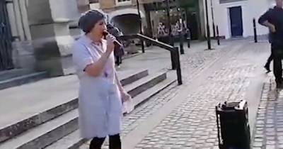 NHS worker publicly resigns claiming she had 'no work to do for 3 weeks' during pandemic - mirror.co.uk