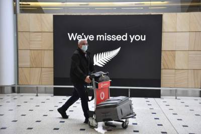 Australia inquiry says police should guard hotel quarantine - clickorlando.com - Australia - city Melbourne - county Victoria