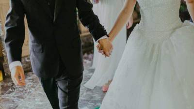 Florida couple ties the knot after weeks in the hospital with COVID-19 - clickorlando.com - state Florida - county Orange - county Park