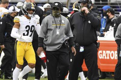 Mike Tomlin - AP source: Tomlin, Steelers fined for improper mask wearing - clickorlando.com - city Baltimore