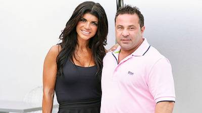 Teresa Giudice - Joe Giudice - Joe Giudice Reunites With His Kids In Italy For First Time Since Pandemic In Heartwarming Photo - hollywoodlife.com - Italy - city Rome - state New Jersey - Jersey