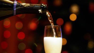 Joe Biden - DC liquor stores sell more champagne after Trump loss than on last two New Years combined - fox29.com - Washington - city Washington, area District Of Columbia - area District Of Columbia