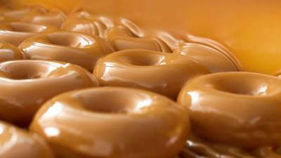 Move over, pumpkin spice: Krispy Kreme debuts caramel glazed doughnuts for fall - fox29.com