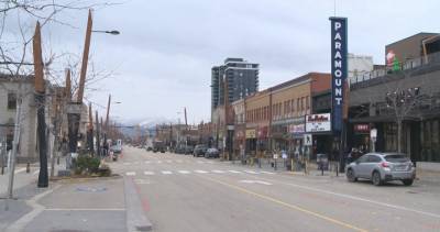Okanagan retailers plead for shoppers to support local businesses during holidays - globalnews.ca - city Downtown