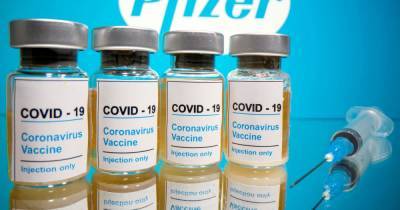 Coronavirus vaccine: Pfizer applies for EU emergency authorisation for its Covid-19 jab - mirror.co.uk - Usa - Britain - Eu