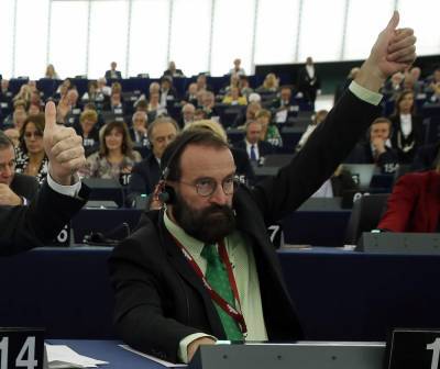 Hungarian MEP resigns after Brussels lockdown party - clickorlando.com - city Brussels - Hungary - city Budapest - Belgium