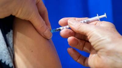 AP poll: Only half of Americans want coronavirus vaccine - fox29.com - Usa - Washington