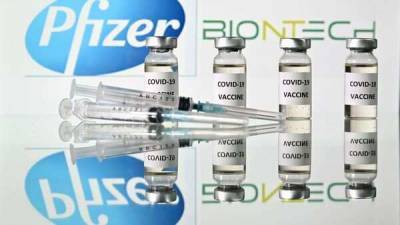 June Raine - Anaphylaxis warning: UK issues warning on Pfizer Covid-19 vaccine over new jab - livemint.com - Britain