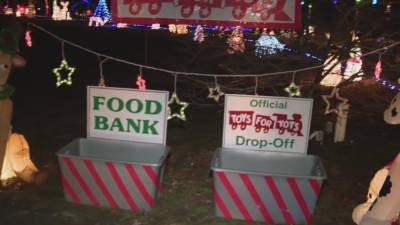 NJ family uses Christmas lights display to give back to those in need - fox29.com - state New Jersey - county Lane - city Fishtown