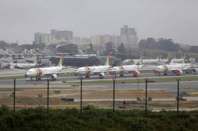 Heavy job cuts in $4.1 bln rescue plan for Portugal airline - clickorlando.com - Eu - Portugal - city Lisbon