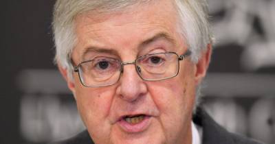 Mark Drakeford - NHS in Wales 'will not be able to cope' if coronavirus hospital admissions continue to rise, First Minister warns - manchestereveningnews.co.uk