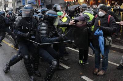 Dozens arrested at Paris protest over proposed security law - clickorlando.com - France - city Paris
