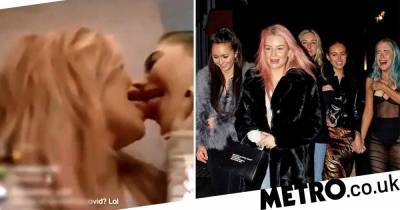 Kate Moss - Lottie Moss - Lottie Moss branded ‘Covidiot’ as model brags she’s a ‘super-spreader’ while kissing pal - metro.co.uk