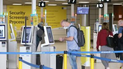 Irish airport passenger numbers slump 87.5% in Q3 - CSO - rte.ie - Ireland - city Dublin