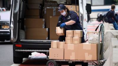 Christmas Day - Dec. 15 is the deadline for UPS, FedEx, USPS ground delivery by Christmas Day - fox29.com - Usa - county Day