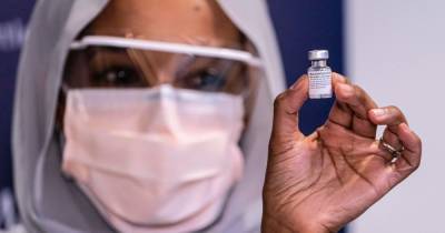 Quarter of world's population will not get Covid vaccine until 2022, experts warn - mirror.co.uk - Usa - Britain - Eu