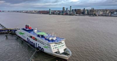 Passengers stranded overnight on ferry in Birkenhead after Covid-19 outbreak - manchestereveningnews.co.uk