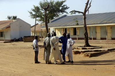 Nigerians anxious after 330 boys kidnapped by extremists - clickorlando.com - Nigeria