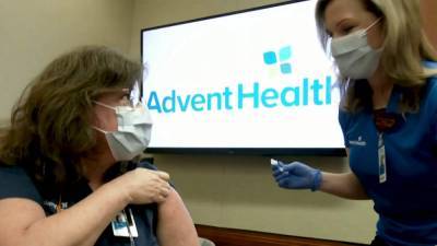 ’Historic moment:’ Frontline workers receive COVID-19 vaccine at AdventHealth Orlando - clickorlando.com